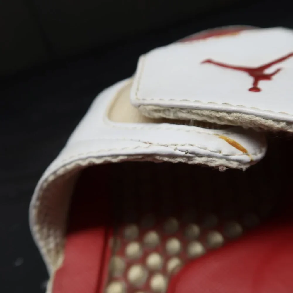 Jordan damaged straps